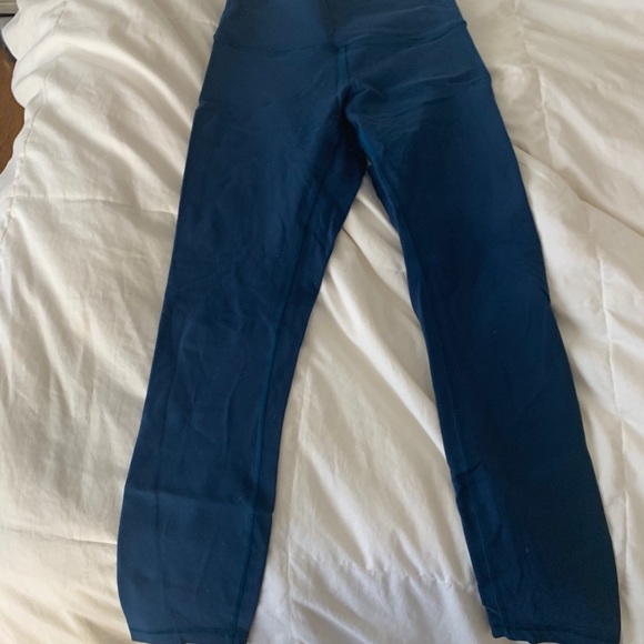 Lululemon size 6 lot, 6 pairs! - Picture 9 of 13